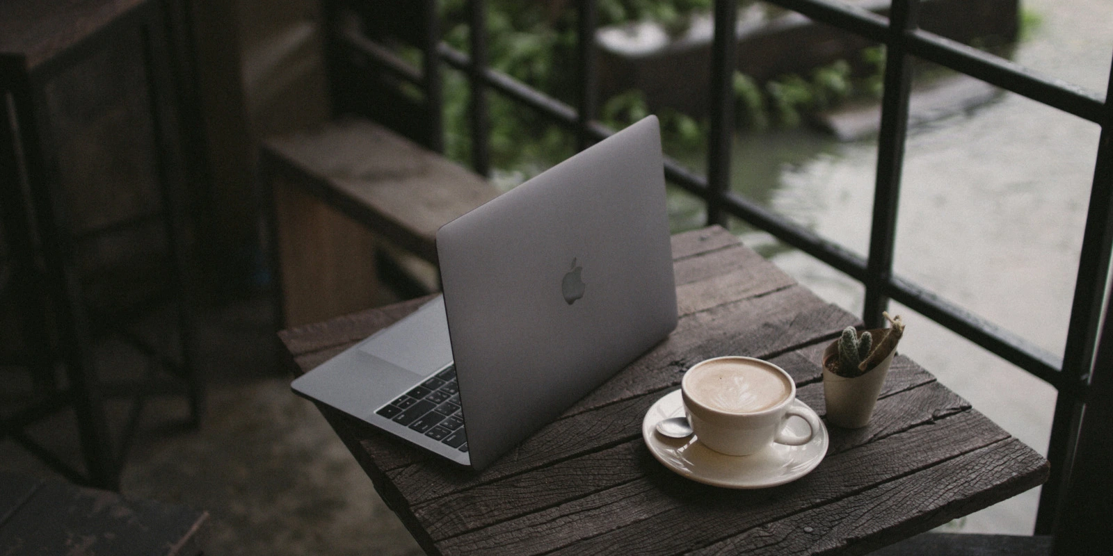 Rôle de l'IUT de Lille dans la Formation Informatique